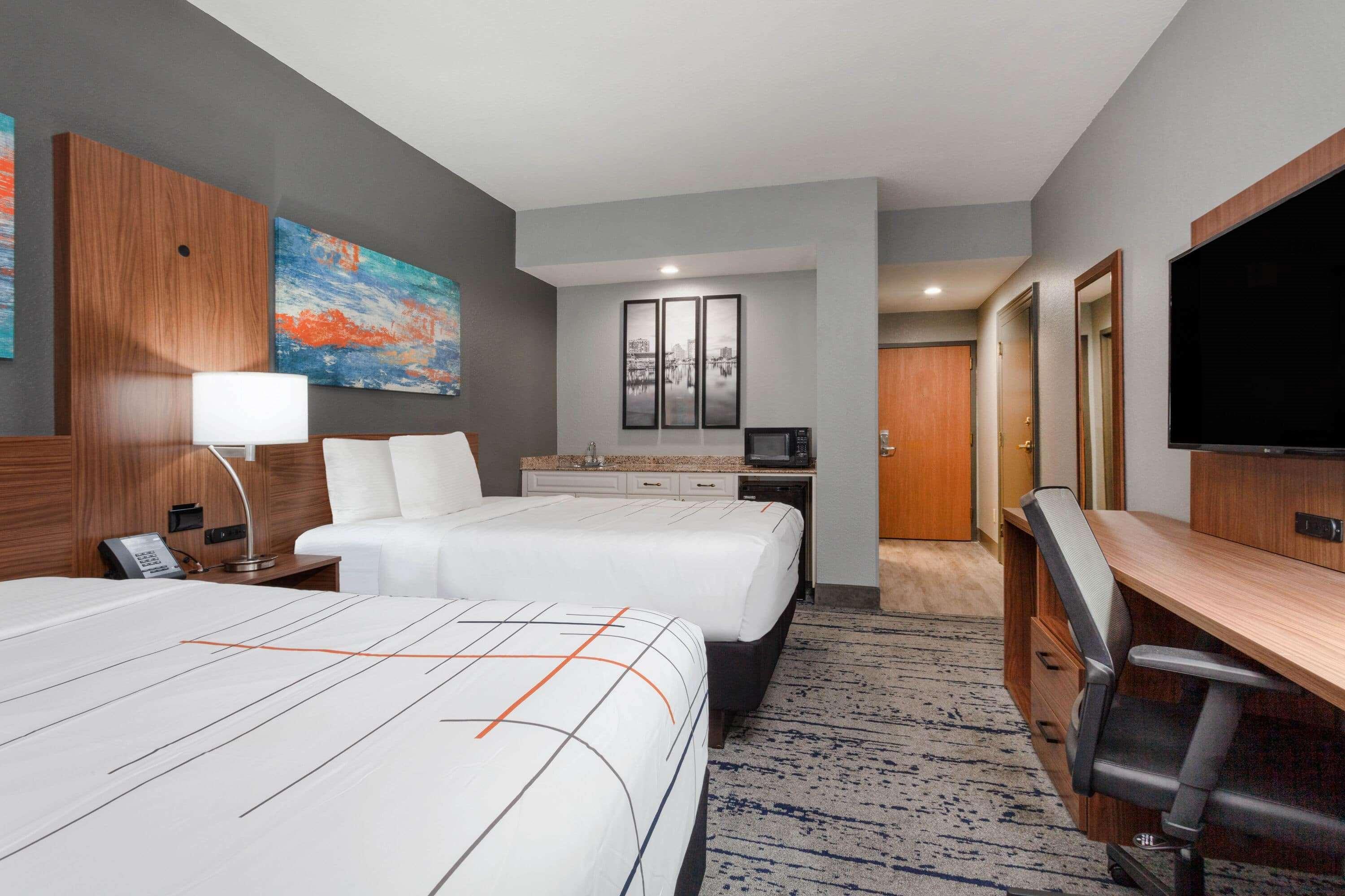 La Quinta By Wyndham St. Petersburg Northeast *Newly Renovated Hotel Kültér fotó