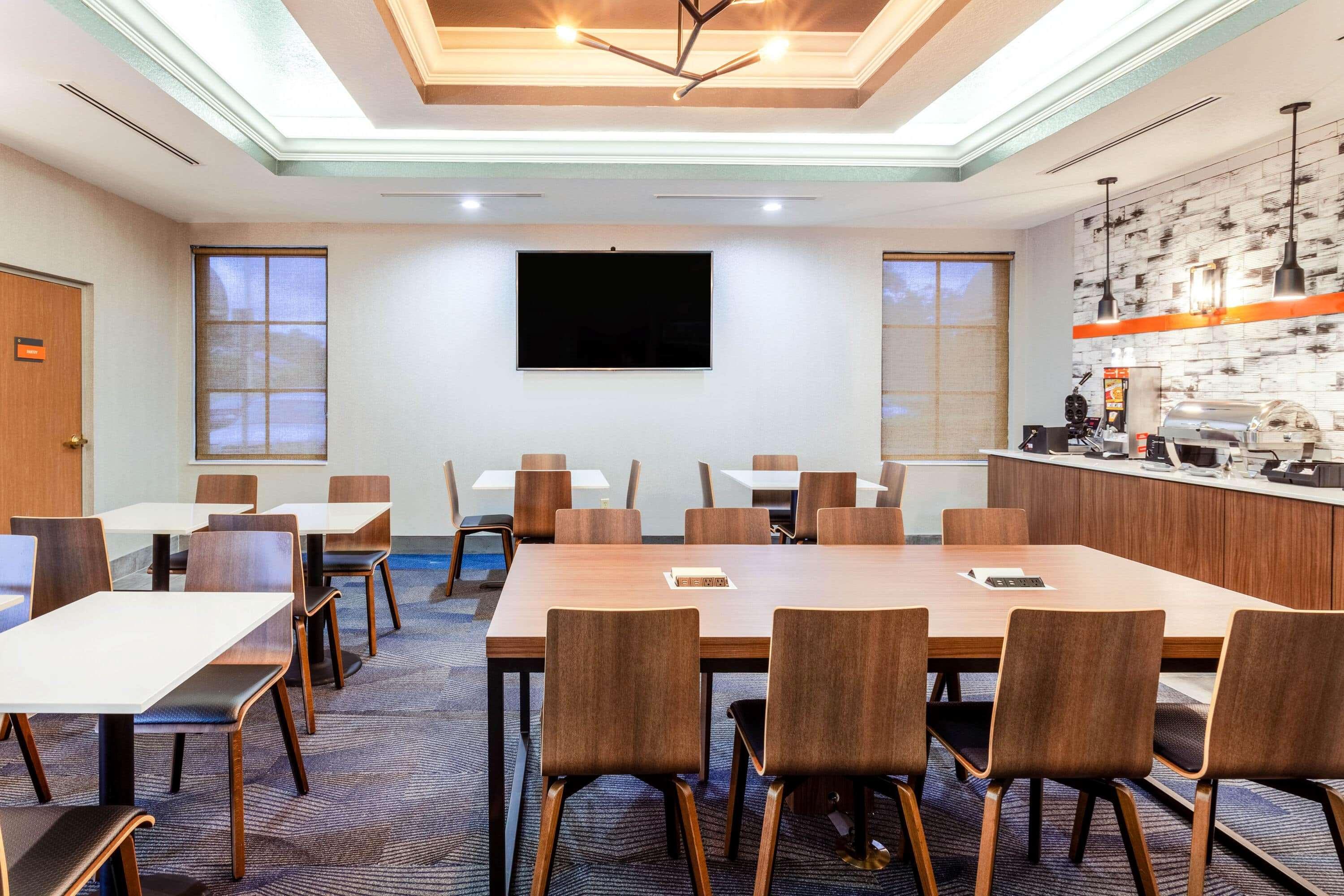 La Quinta By Wyndham St. Petersburg Northeast *Newly Renovated Hotel Kültér fotó