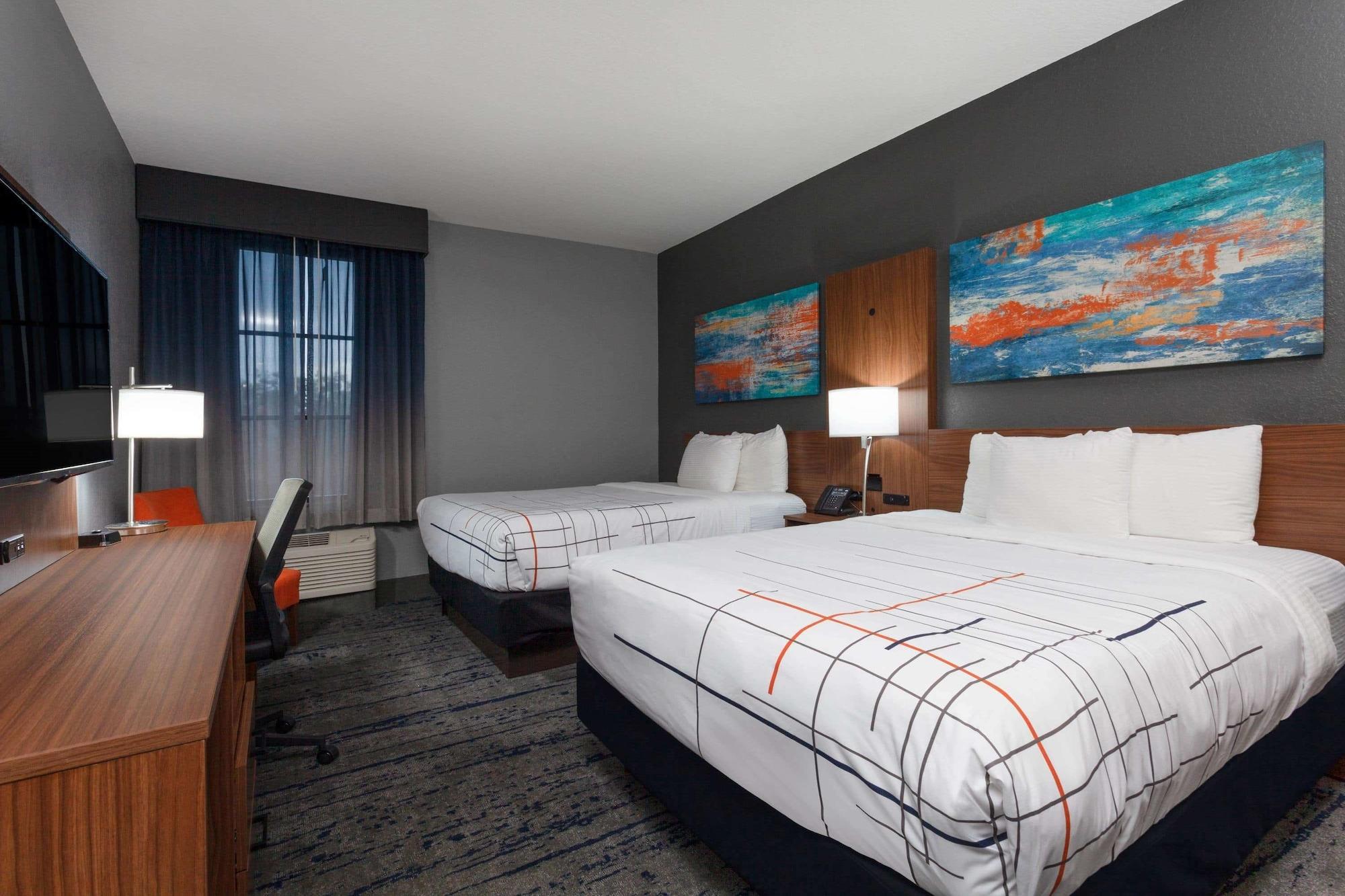 La Quinta By Wyndham St. Petersburg Northeast *Newly Renovated Hotel Kültér fotó