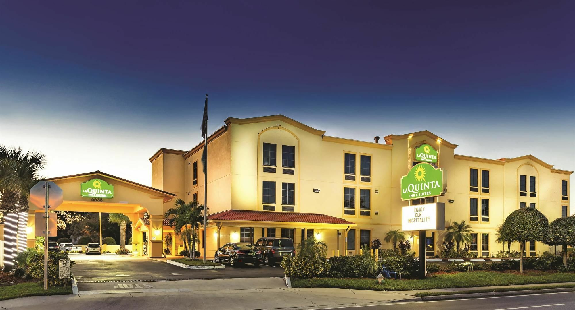 La Quinta By Wyndham St. Petersburg Northeast *Newly Renovated Hotel Kültér fotó